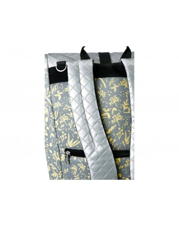 Moon mommy's backpack Rolltop Iceflower 4