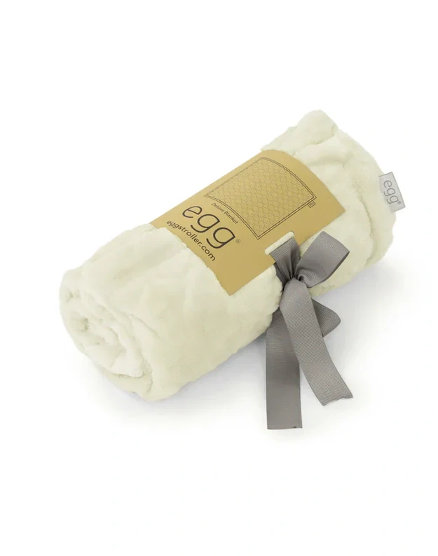 Egg&reg; Deluxe pledas Cream &ndash; prabangus ir mink&scaron;tas kūdikio pledas