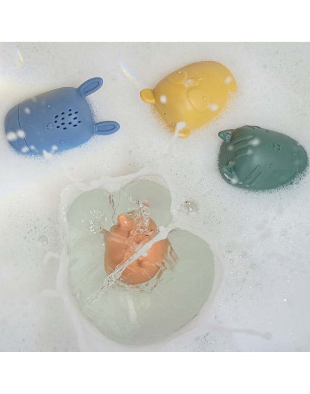  Petite&Mars Amigos bath toys